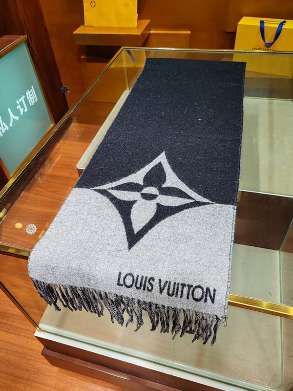 LV scarf 192X32.5cm 90%绵羊毛10%山羊绒 E07